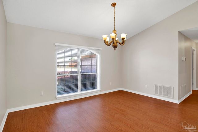 578 Batten Blvd, Pensacola, FL 32507