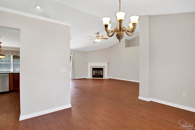 578 Batten Blvd, Pensacola, FL 32507