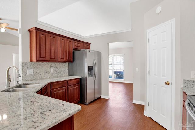 578 Batten Blvd, Pensacola, FL 32507