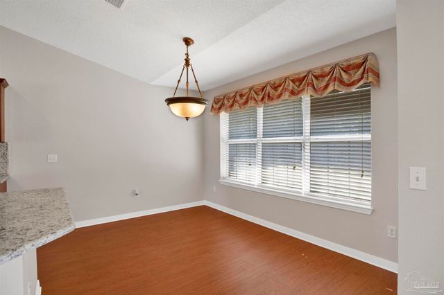 578 Batten Blvd, Pensacola, FL 32507