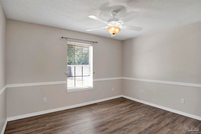 578 Batten Blvd, Pensacola, FL 32507