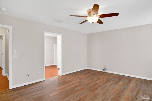 578 Batten Blvd, Pensacola, FL 32507