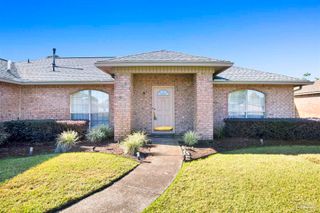 578 Batten Blvd, Pensacola, FL 32507