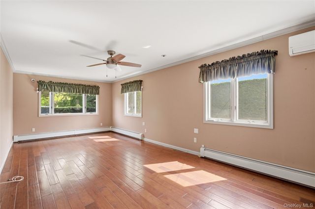 120 Dartmouth Road, Massapequa, NY 11758