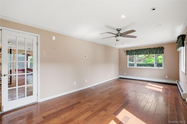 120 Dartmouth Road, Massapequa, NY 11758