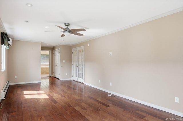120 Dartmouth Road, Massapequa, NY 11758