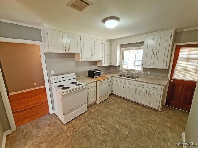 959 GREEN RIDGE Court, Montgomery, AL 36109