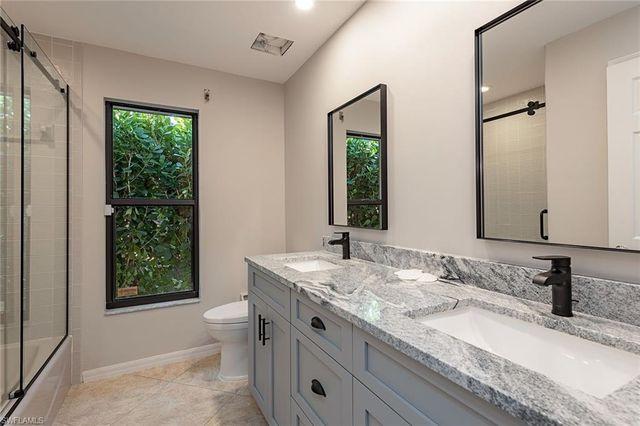 2330 Queens WAY, Naples, FL 34112