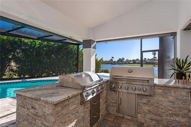 2330 Queens WAY, Naples, FL 34112