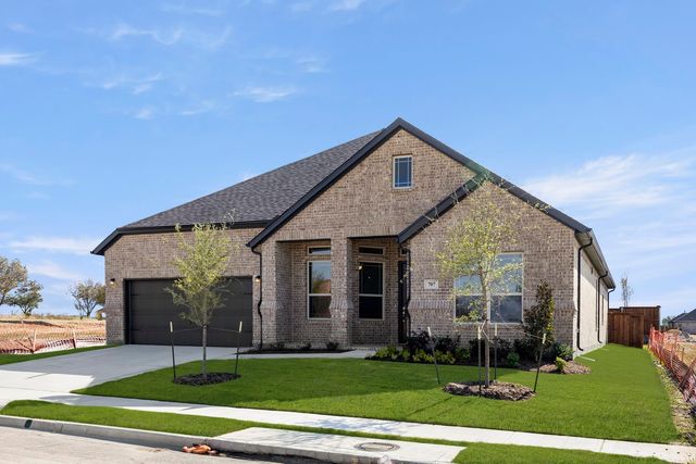 707 Brazos Drive, Van Alstyne, TX 75495