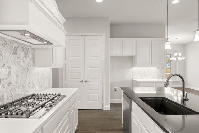 707 Brazos Drive, Van Alstyne, TX 75495