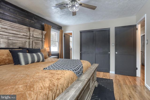 121 MIMOSA LN, Leesport, PA 19533