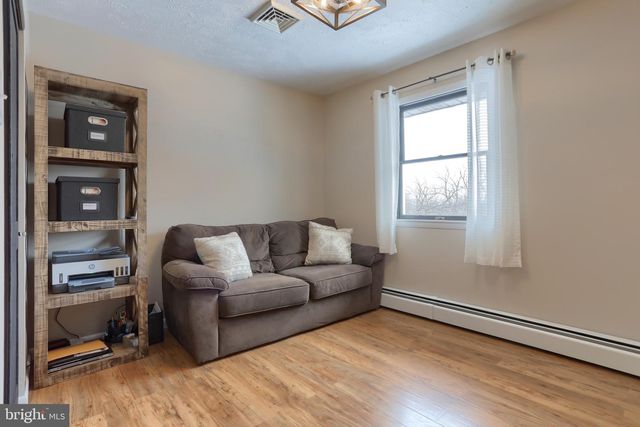 121 MIMOSA LN, Leesport, PA 19533