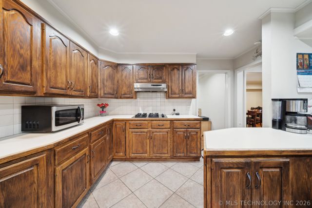 4156 E 43rd Street, Tulsa, OK 74135