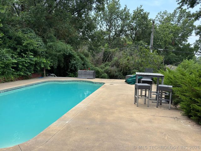 4156 E 43rd Street, Tulsa, OK 74135