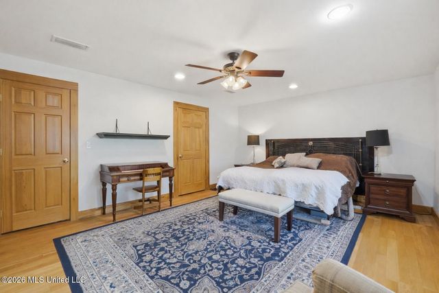 24203 Bilbo Road, Vancleave, MS 39565