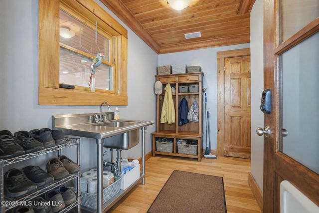 24203 Bilbo Road, Vancleave, MS 39565