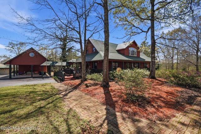 24203 Bilbo Road, Vancleave, MS 39565
