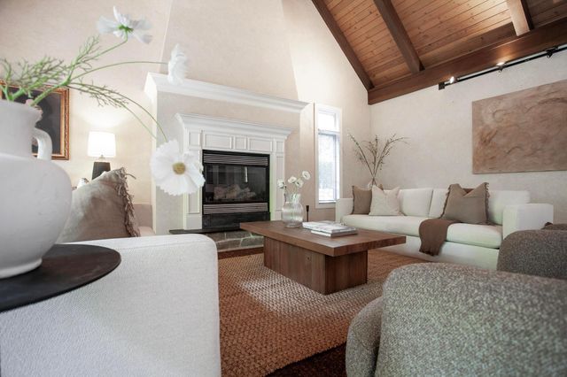 8136 Blind Brook Court, Columbus, OH 43235