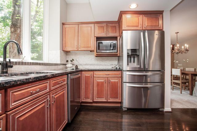 8136 Blind Brook Court, Columbus, OH 43235