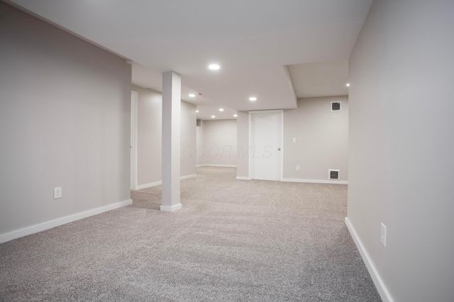 8136 Blind Brook Court, Columbus, OH 43235