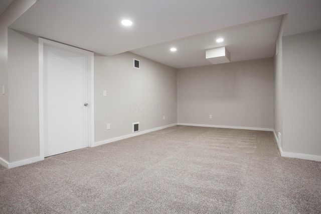 8136 Blind Brook Court, Columbus, OH 43235