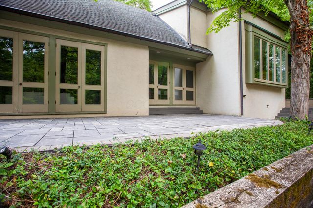 8136 Blind Brook Court, Columbus, OH 43235