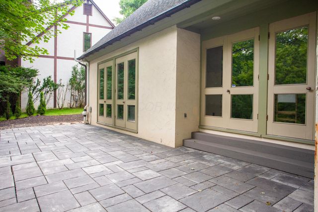 8136 Blind Brook Court, Columbus, OH 43235
