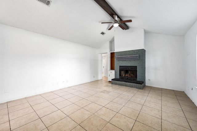455 County Road 129b, Alvin, TX 77511