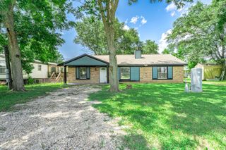 455 County Road 129b, Alvin, TX 77511