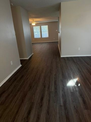 4212 Boxwood Drive, Balch Springs, TX 75180