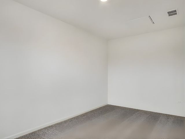 367 Bridgeview Court 367, St. Charles, IL 60174