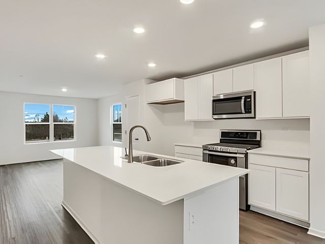 367 Bridgeview Court 367, St. Charles, IL 60174