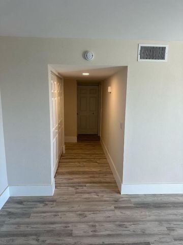 1601 S Flagler Drive 301o, West Palm Beach, FL 33401