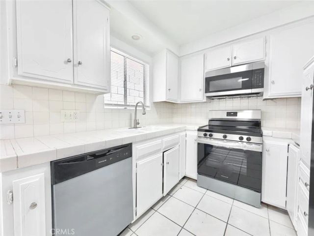 540 Hyde Park, Inglewood, CA 90302