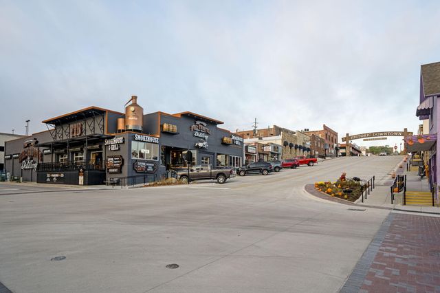 1154-1156 State Hwy 76, Branson, MO 65616