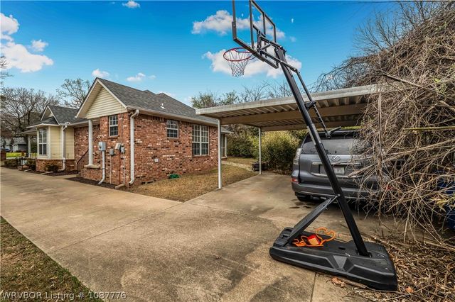 2606 S 57th Street, Fort Smith, AR 72903