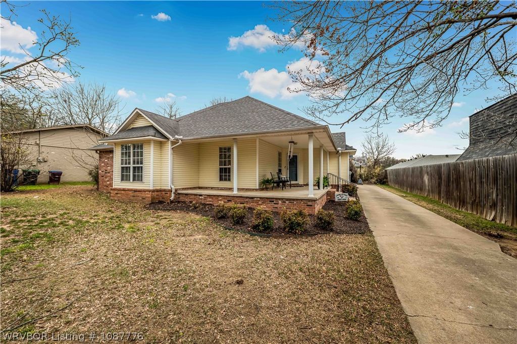 2606 S 57th Street, Fort Smith, AR 72903