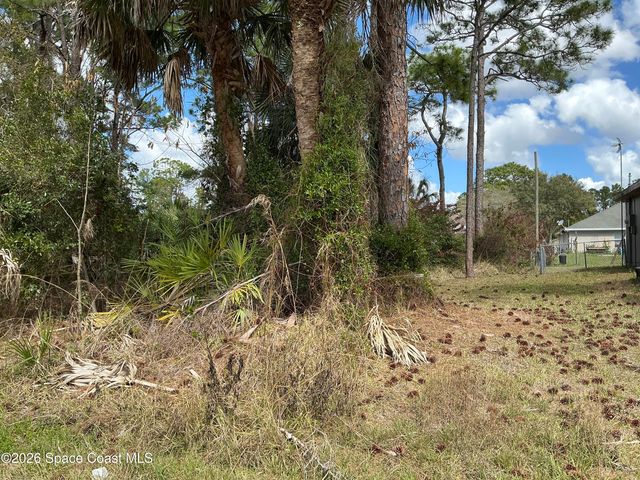 485 Gephart Street SW, Palm Bay, FL 32908