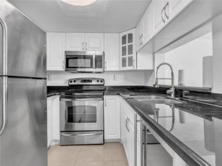 2075 SW 122nd Ave 304, Miami, FL 33175