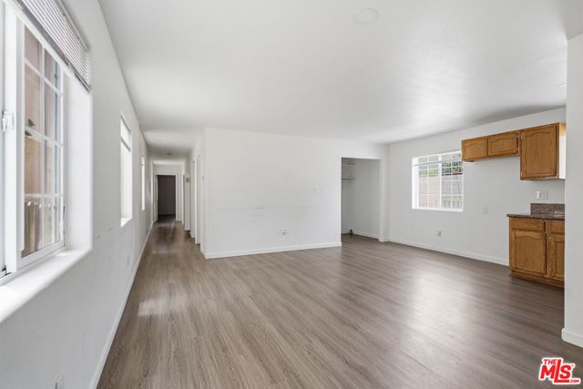 5370 Poplar Boulevard, Los Angeles, CA 90032