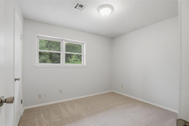 405 Meadow Lake Drive, Edmond, OK 73003