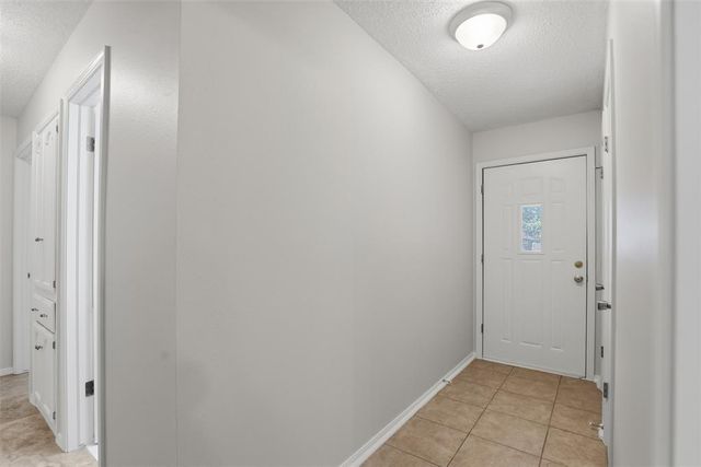 405 Meadow Lake Drive, Edmond, OK 73003