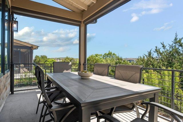 316 Hidden Beacon BND, Lakeway, TX 78738