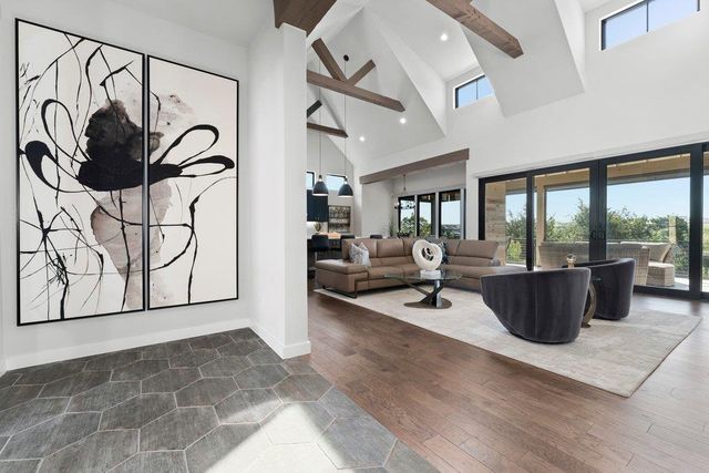 316 Hidden Beacon BND, Lakeway, TX 78738