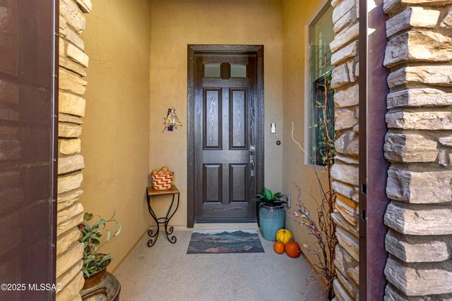 32360 S Desert Pupfish Drive, Oracle, AZ 85623