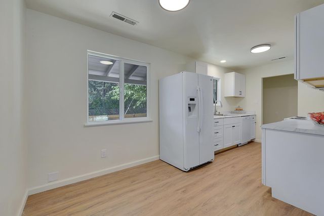 10673 Alta St, Grass Valley, CA 95945