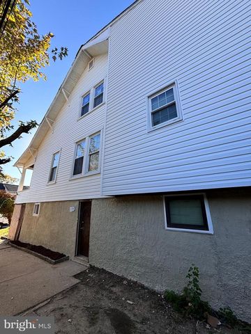 2924 FLEETWOOD AVE, Baltimore, MD 21214