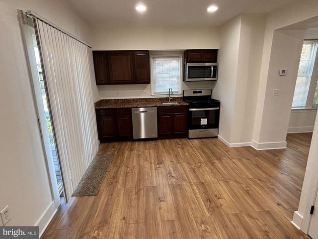 2924 FLEETWOOD AVE, Baltimore, MD 21214