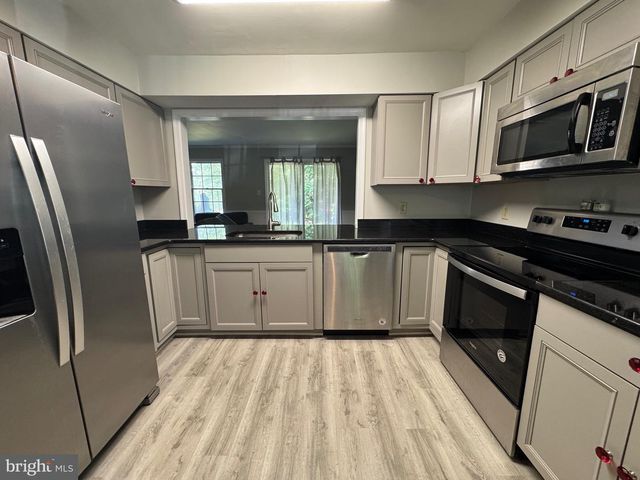 957 SILVER LAKE BLVD, Dover, DE 19904